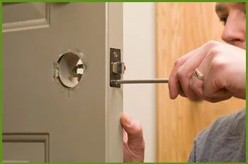 Neighborhood Locksmith Services Tucson, AZ 520-368-3228 - 13-lock-replace